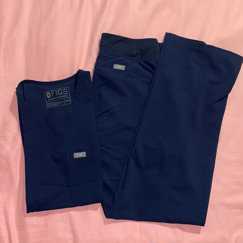 XXS FIGS SCRUBS SET